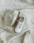 Albert Saddle - White/Ecru