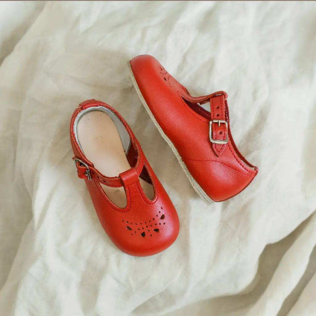 Alison T - Strap - Red