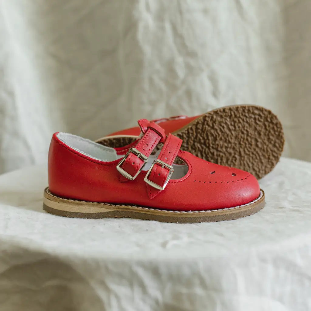Claire T - Strap - Red