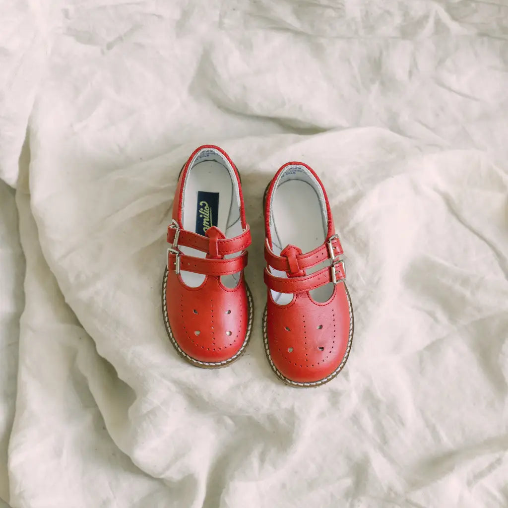 Claire T - Strap - Red