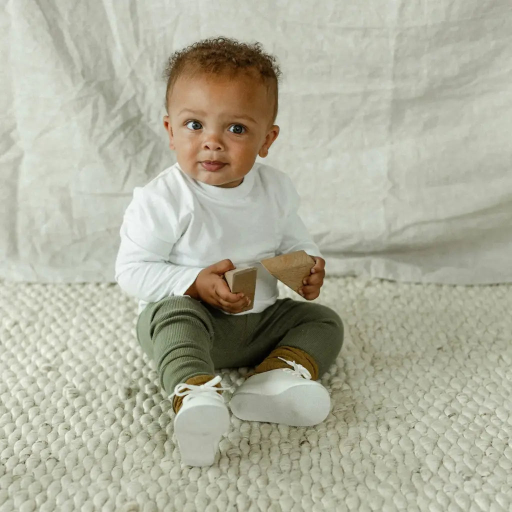 white leather oxfords, white laces, white sole. sizes 1-6