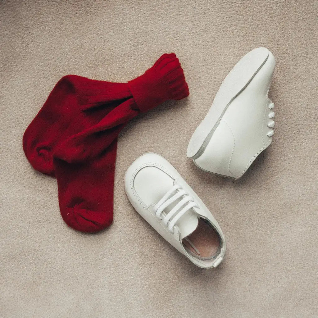 white leather oxfords, white laces, white sole. sizes 1-6