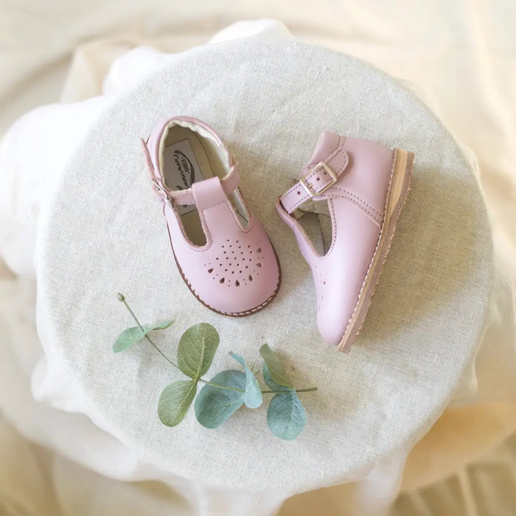 Greta T - Strap - Lilac Dress Shoe