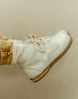 milo leather boot in color fog