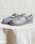miriam leather t-strap in color heron