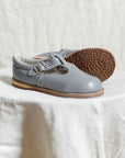 miriam leather t-strap in color heron