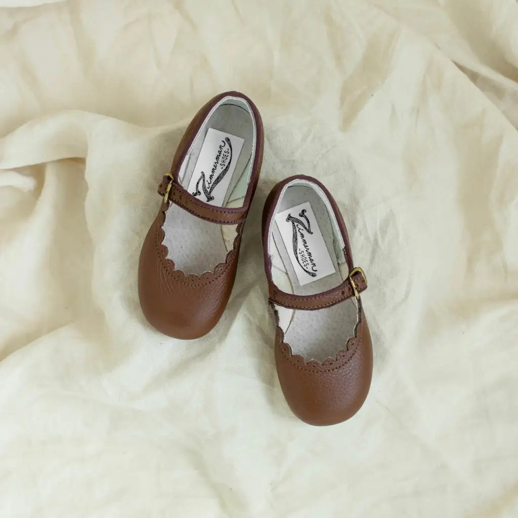 Little Girls Leather Dress Shoe Brown Leather Scalloped Mary Jane