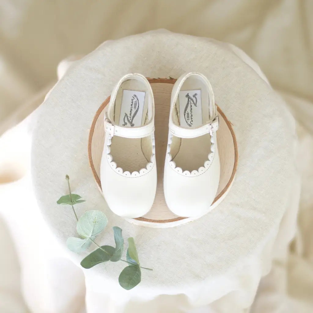 Scalloped Mary Jane - Pearl jane’s
