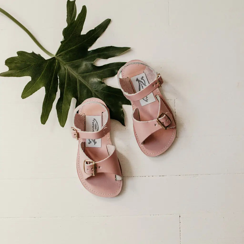Blush pink sandals hotsell