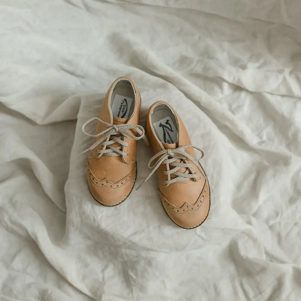 Wing Tip Oxford - Tan Shoes