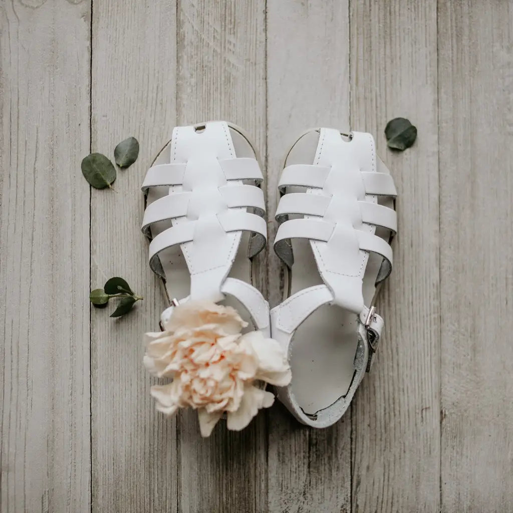 white leather sandal, beige sole