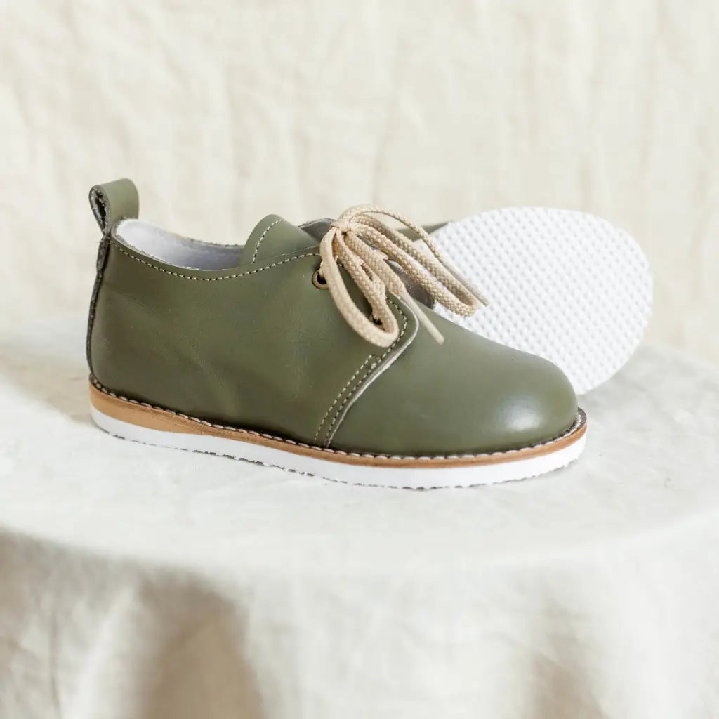children&#39;s loafer in green sizes 5-3