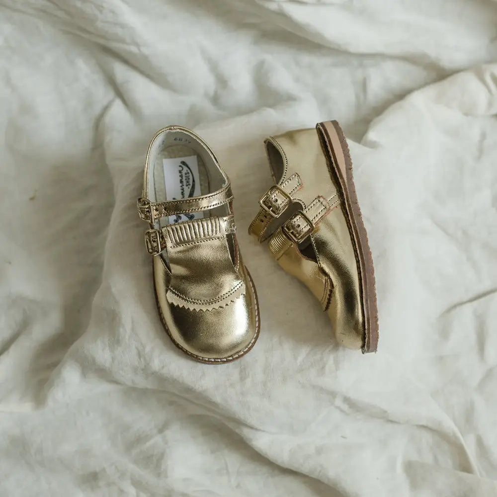 Kiltie T - Strap - Gold Shoes