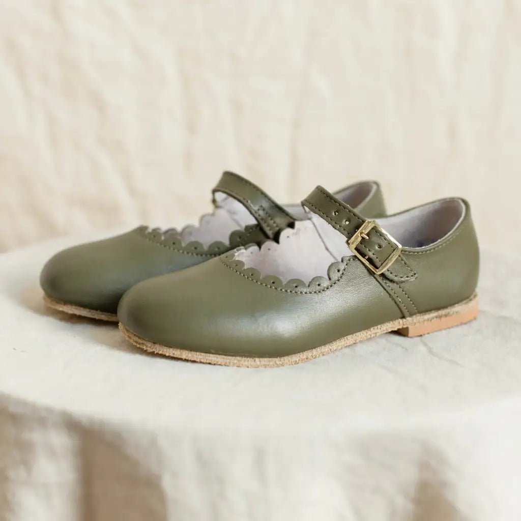scalloped mary jane children's shoe in green sizes 4-12