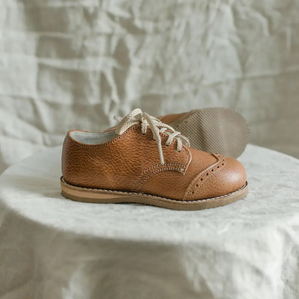 Wing Tip Oxford - Cognac Shoes